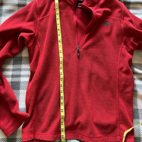 Men’s The North Face Fleece 1/4 Zip size Small - Picture 4 of 4